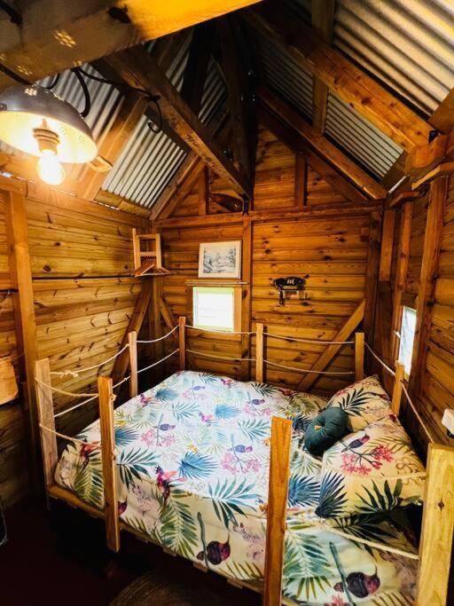 La Cabane D'Annesy Sainte-Suzanne Luaran gambar
